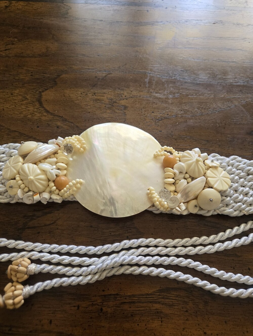 Sher Mark Las Vegas Cream Shell Waist Belt with Beaded Accents - Picture 2 of 5